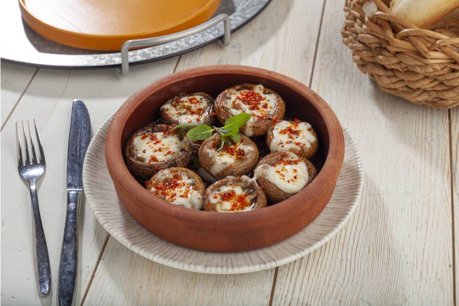 GÜVEÇTE KAŞARLI MANTAR (ADET)